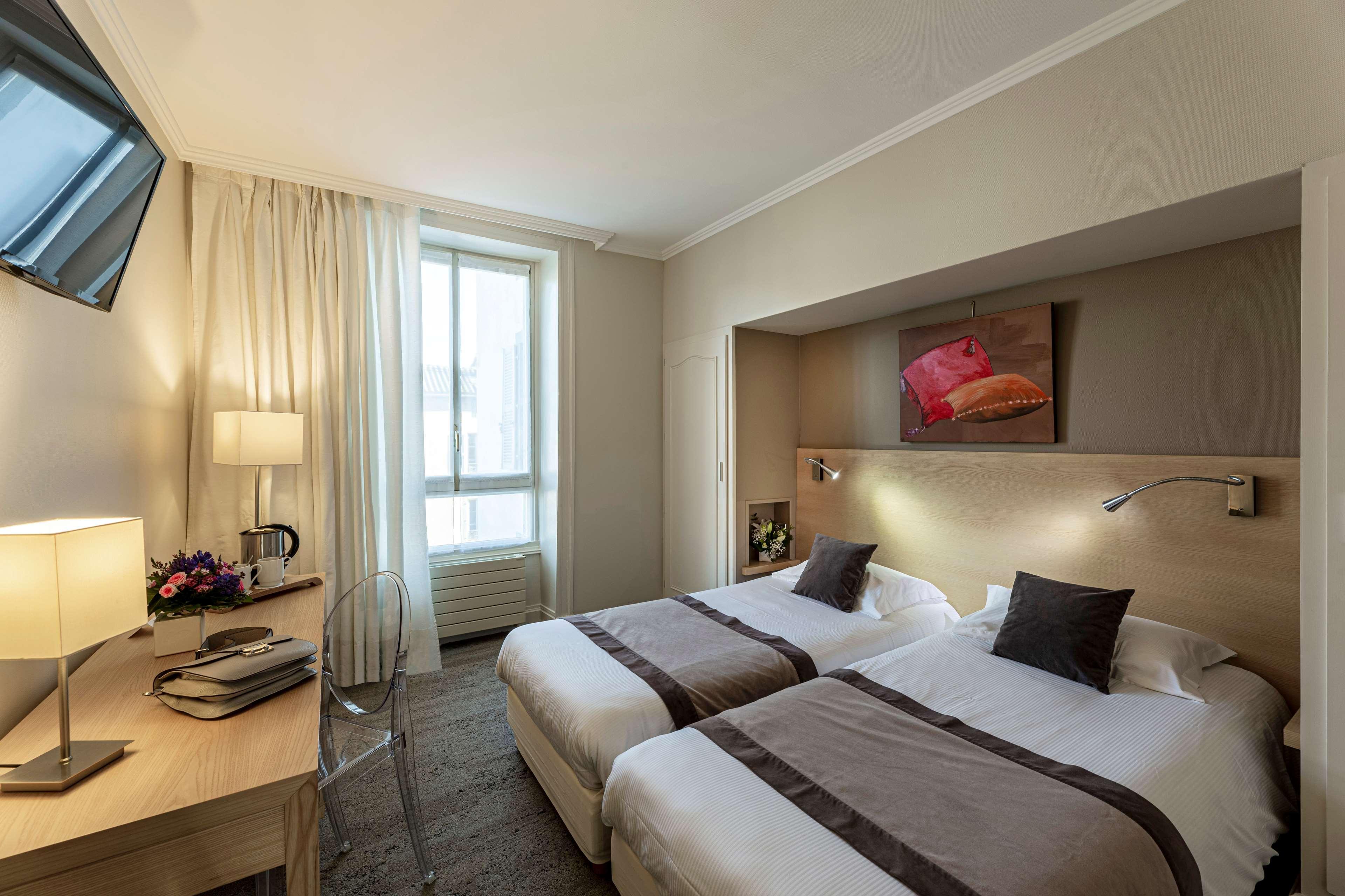Best Western Grand Hotel De Bordeaux Aurillac Dış mekan fotoğraf