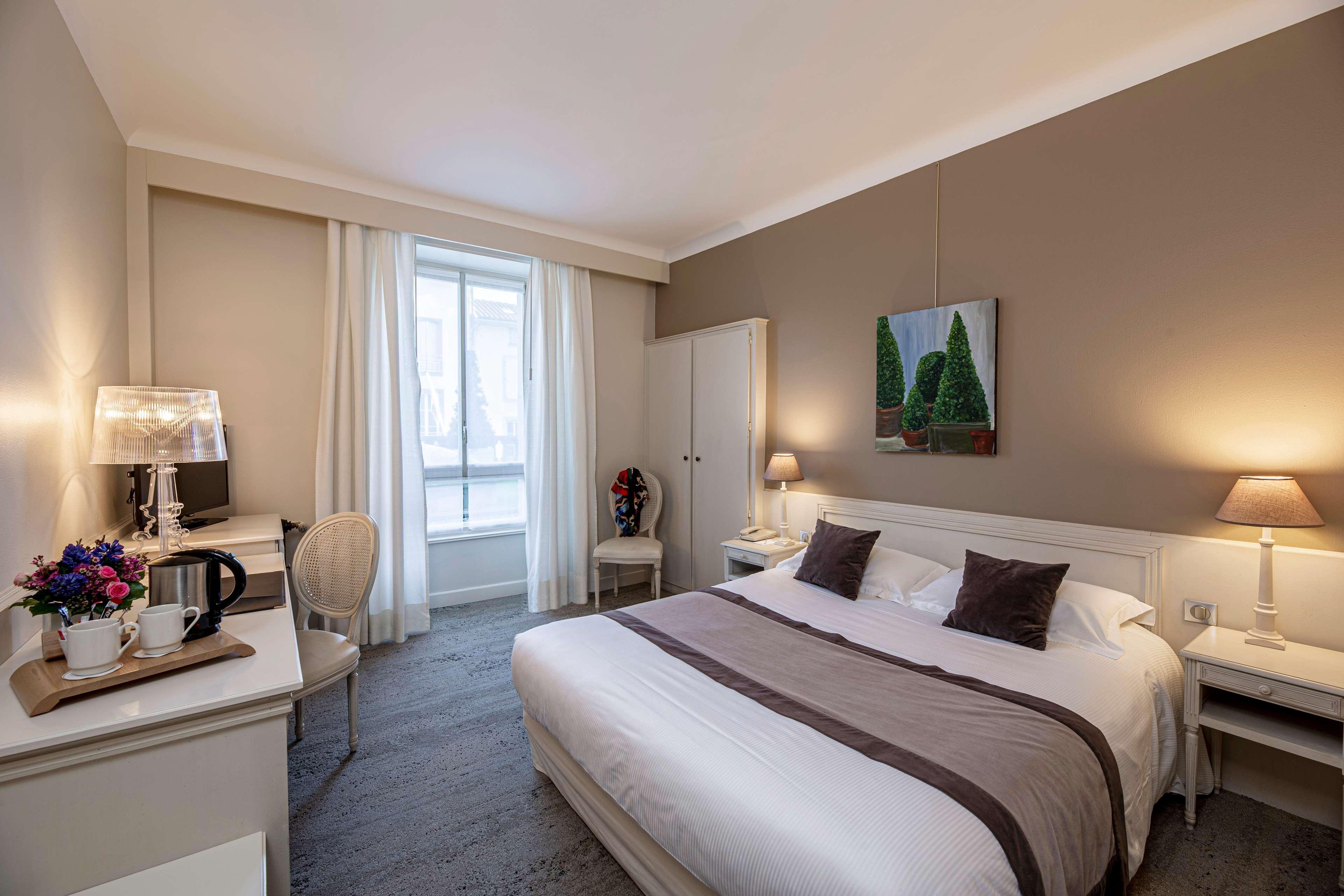 Best Western Grand Hotel De Bordeaux Aurillac Dış mekan fotoğraf
