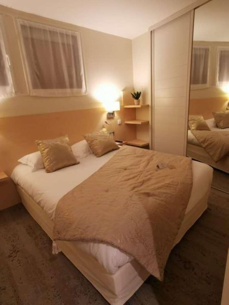 Best Western Grand Hotel De Bordeaux Aurillac Oda fotoğraf